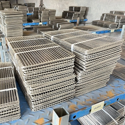 2cm/5cm πόδια/πόδια μη κολλητικό πλέγμα BBQ Εύκολη μεταλλική κατασκευή για απλό καθαρισμό και τέλειο μπάρμπεκιου