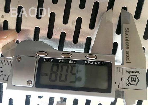 Αυλακωμένη Punching τρύπα 0.5mm 0.8mm διατρυπημένη οθόνη μεταλλείας φίλτρων πλέγματος αλουμινίου